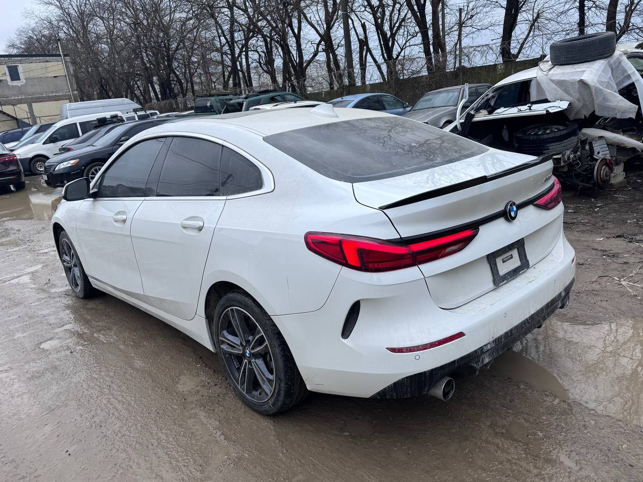 Купити моторчик BMW 2 Series 