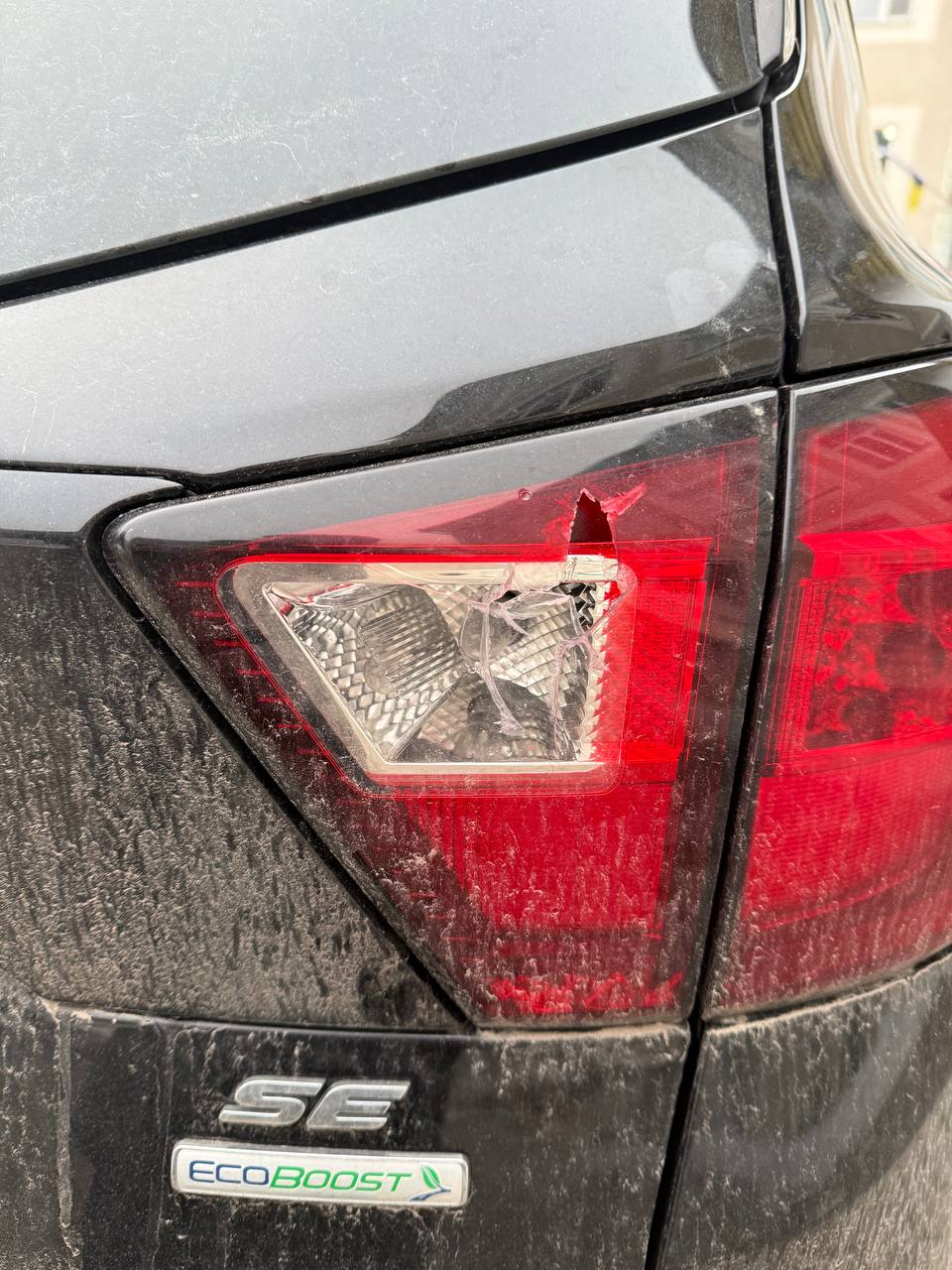 ліхтар заднього ходу Ford Escape 2019 р. 