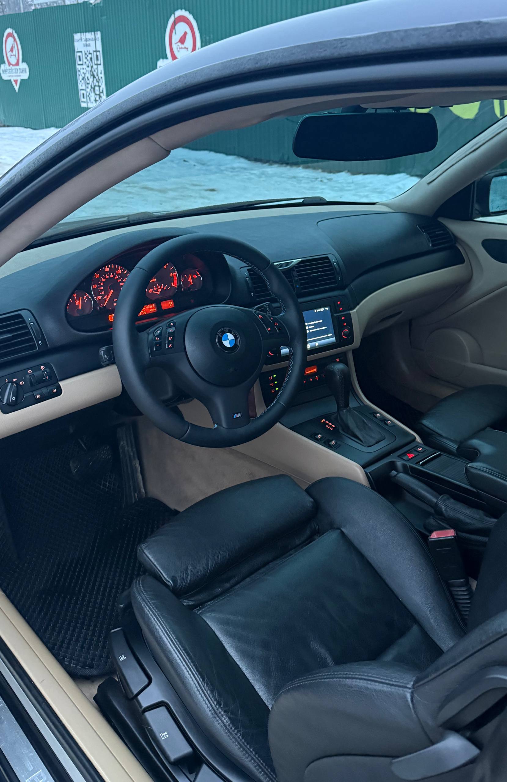 спортивні сидіння BMW 