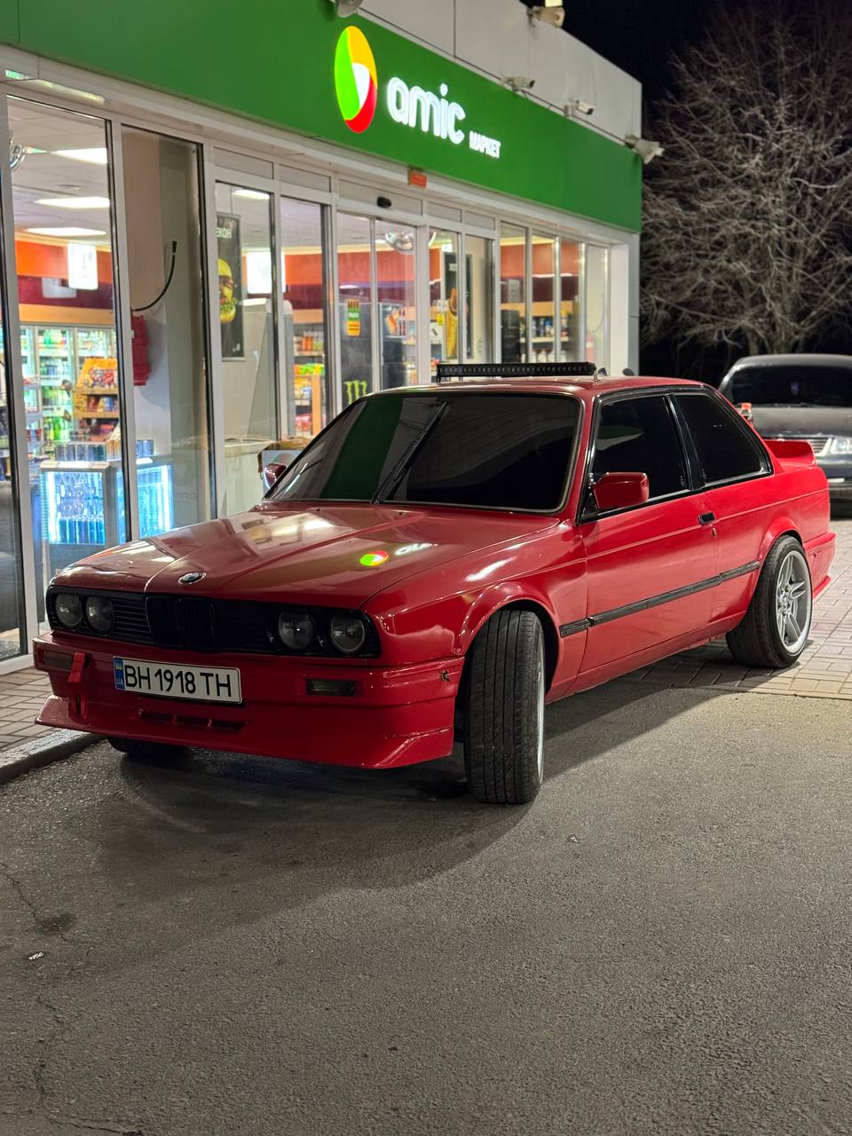 Купити бампер BMW 
