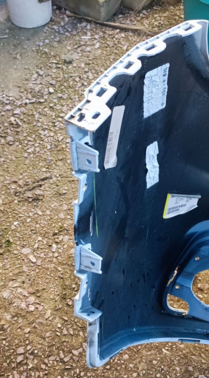 частина бампера Jeep Cherokee 2020 р. 