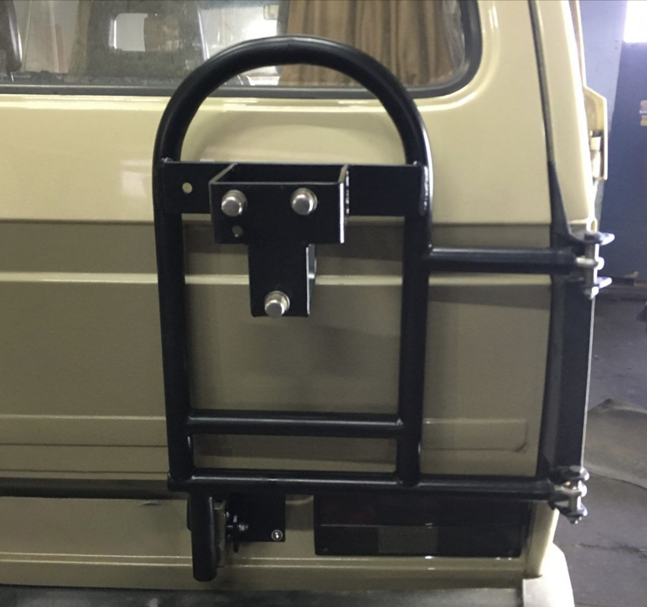 кронштейн Volkswagen T3 (Transporter) 