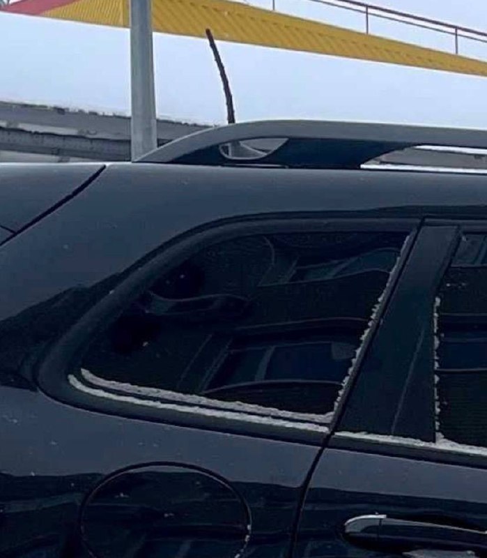 Купити форточка Jeep Cherokee TrailHawk 2021 р. 