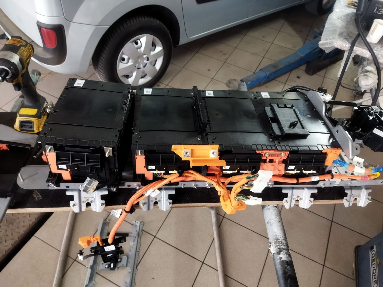 Купити 37501-g5100 Kia Niro 