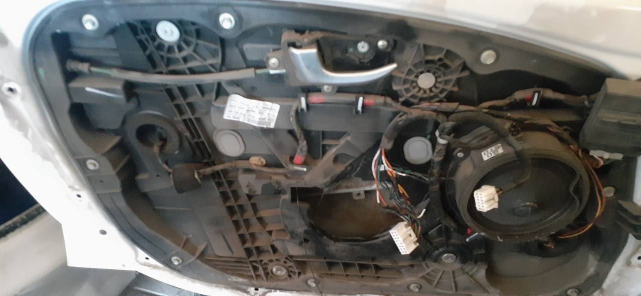 стеклоподъемник Hyundai 