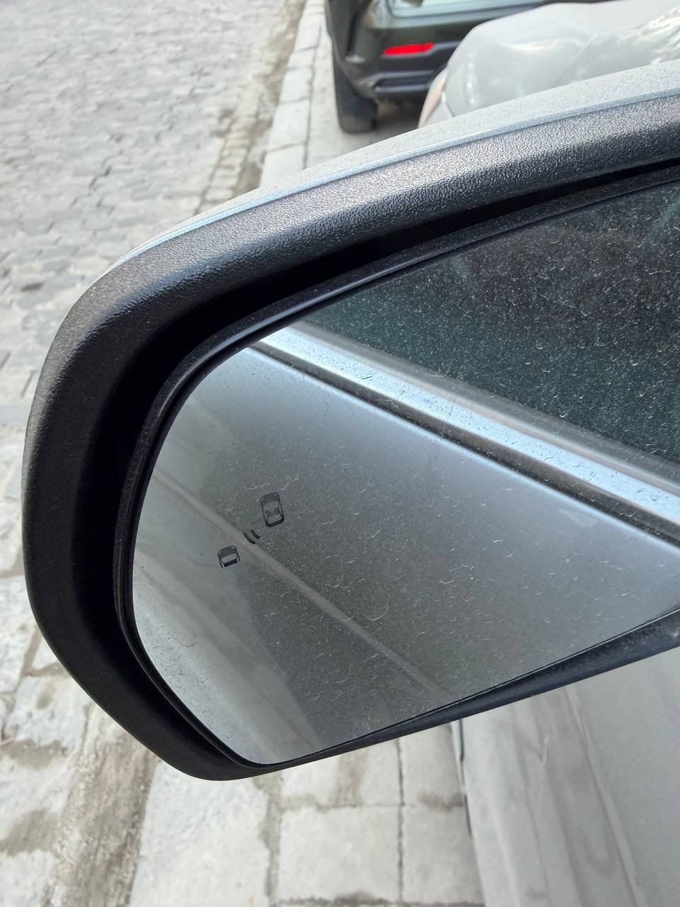 дзеркальний елемент водійський Ford Edge 2022 р. 