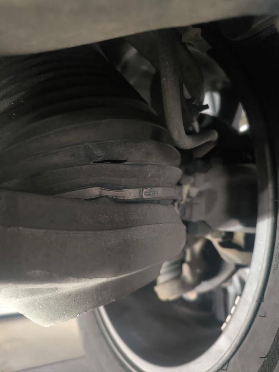 Купити ПЫЛЬНИК Jeep Grand Cherokee 