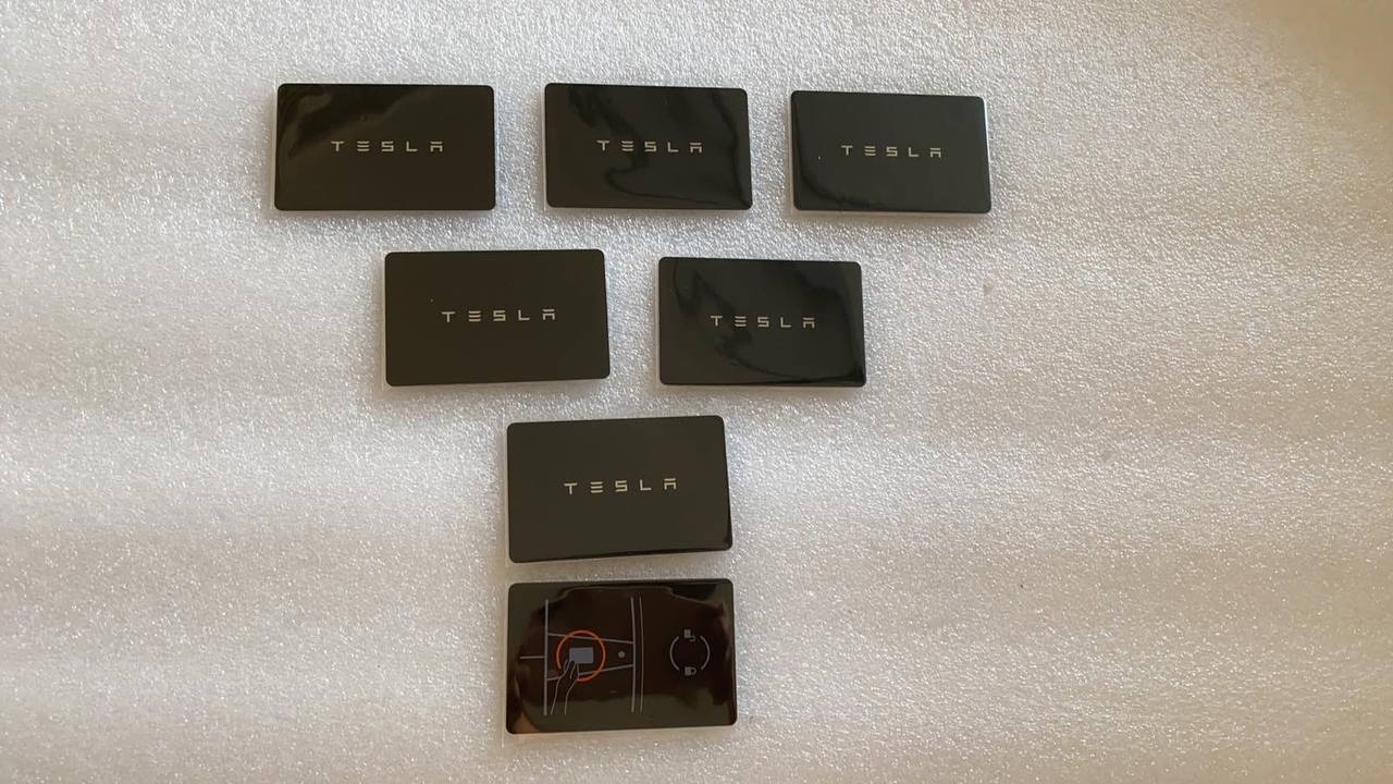Купити Ключ карта Tesla 