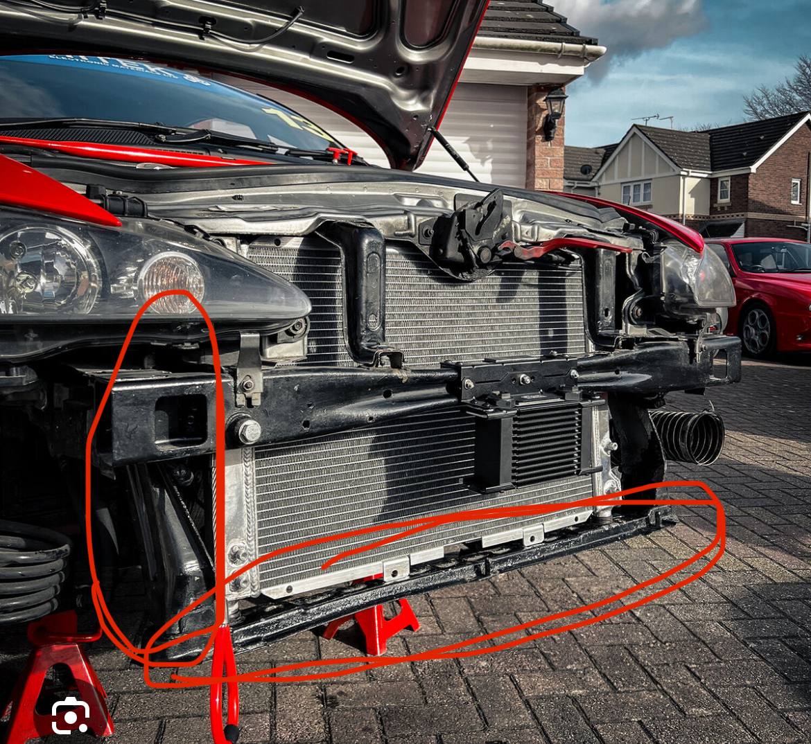 Купити кріплення радіатора Alfa Romeo 