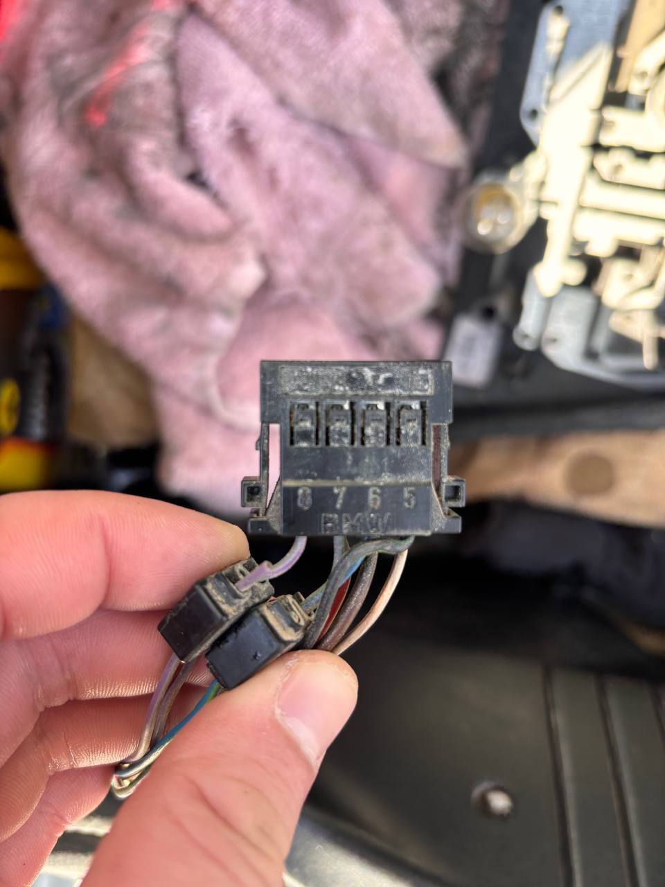 фішка до заднього стопа BMW 