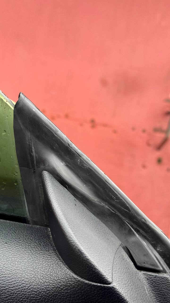 ущільнювач Ford Mustang 