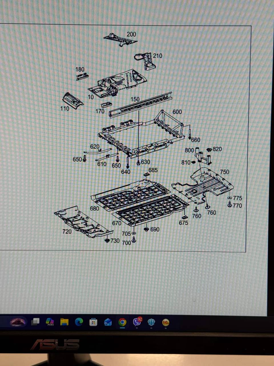 захист пластиковий Mercedes-Benz B-Class 