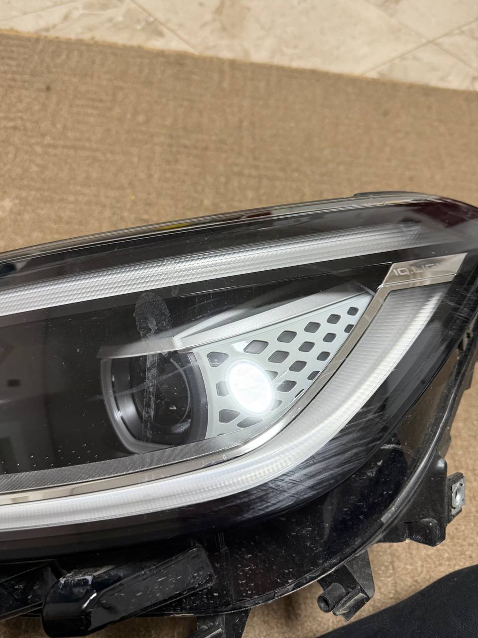 матричної фари Volkswagen ID.4 2023 р. 