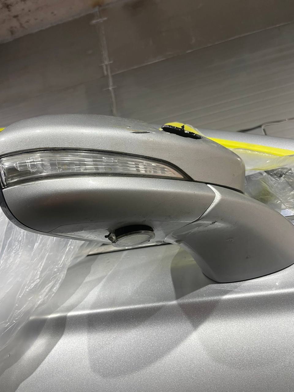 праве дзеркало Ford Fusion 