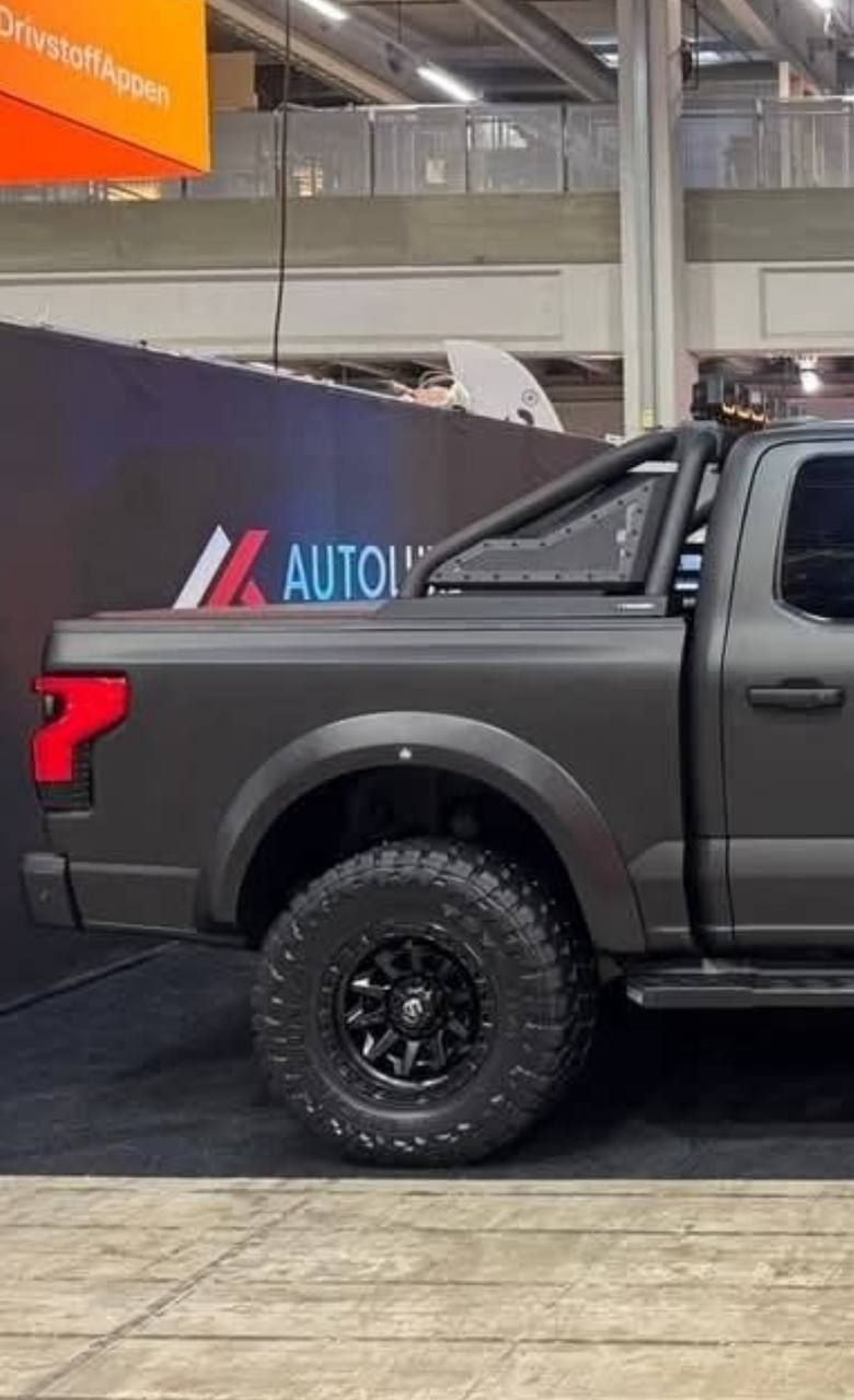 Купити деталь із зображення Ford 