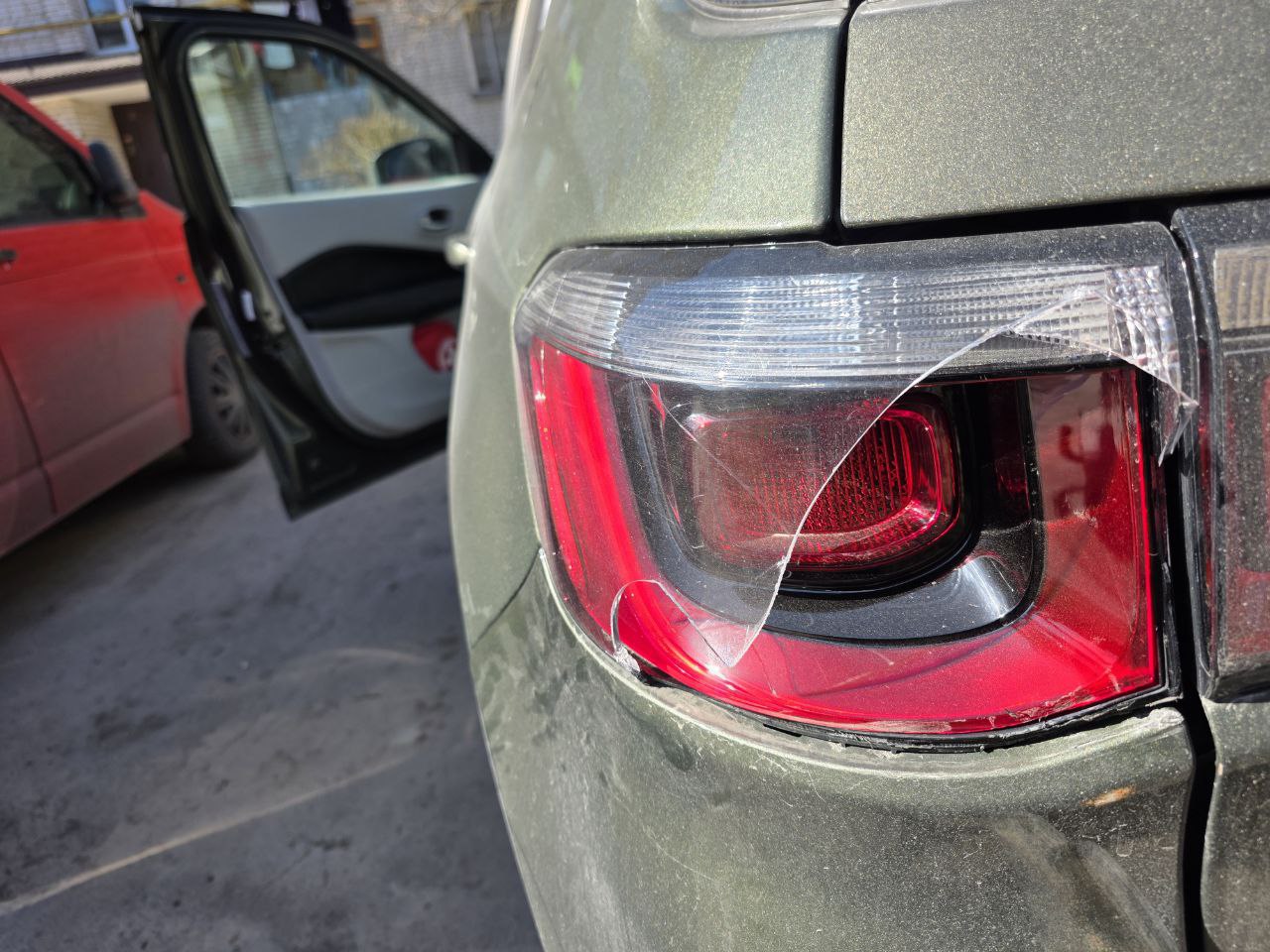 фара задня ліва Jeep Compass 