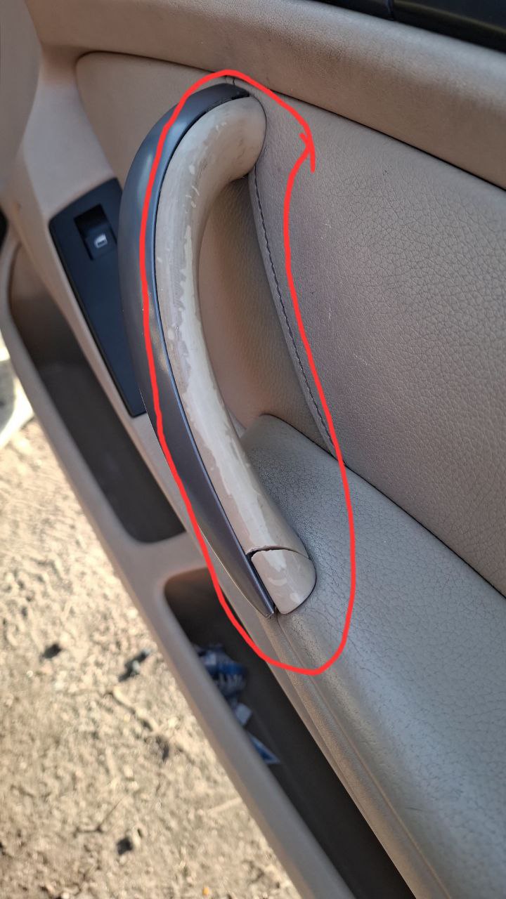 Купити ручка BMW 