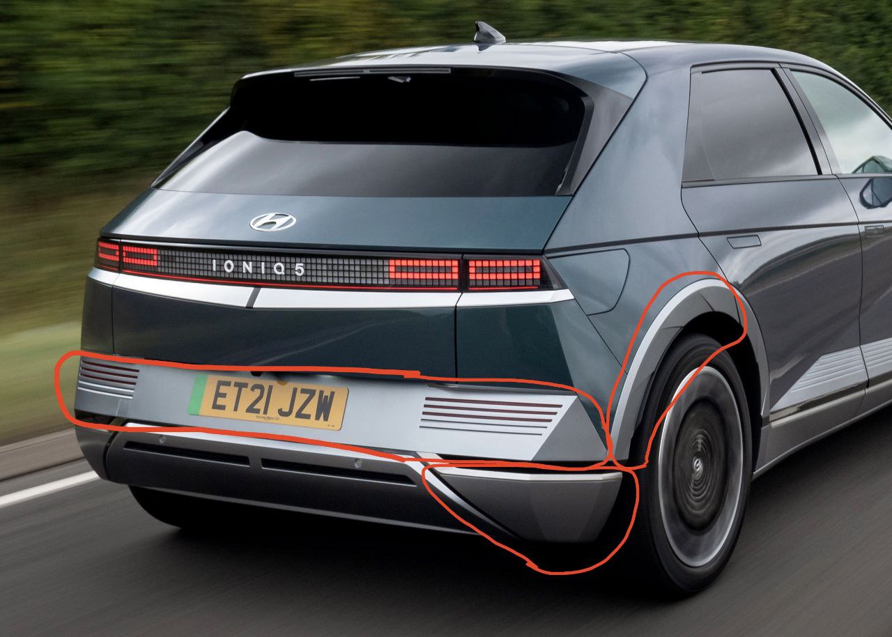 задня права арка Hyundai 2022 р. 