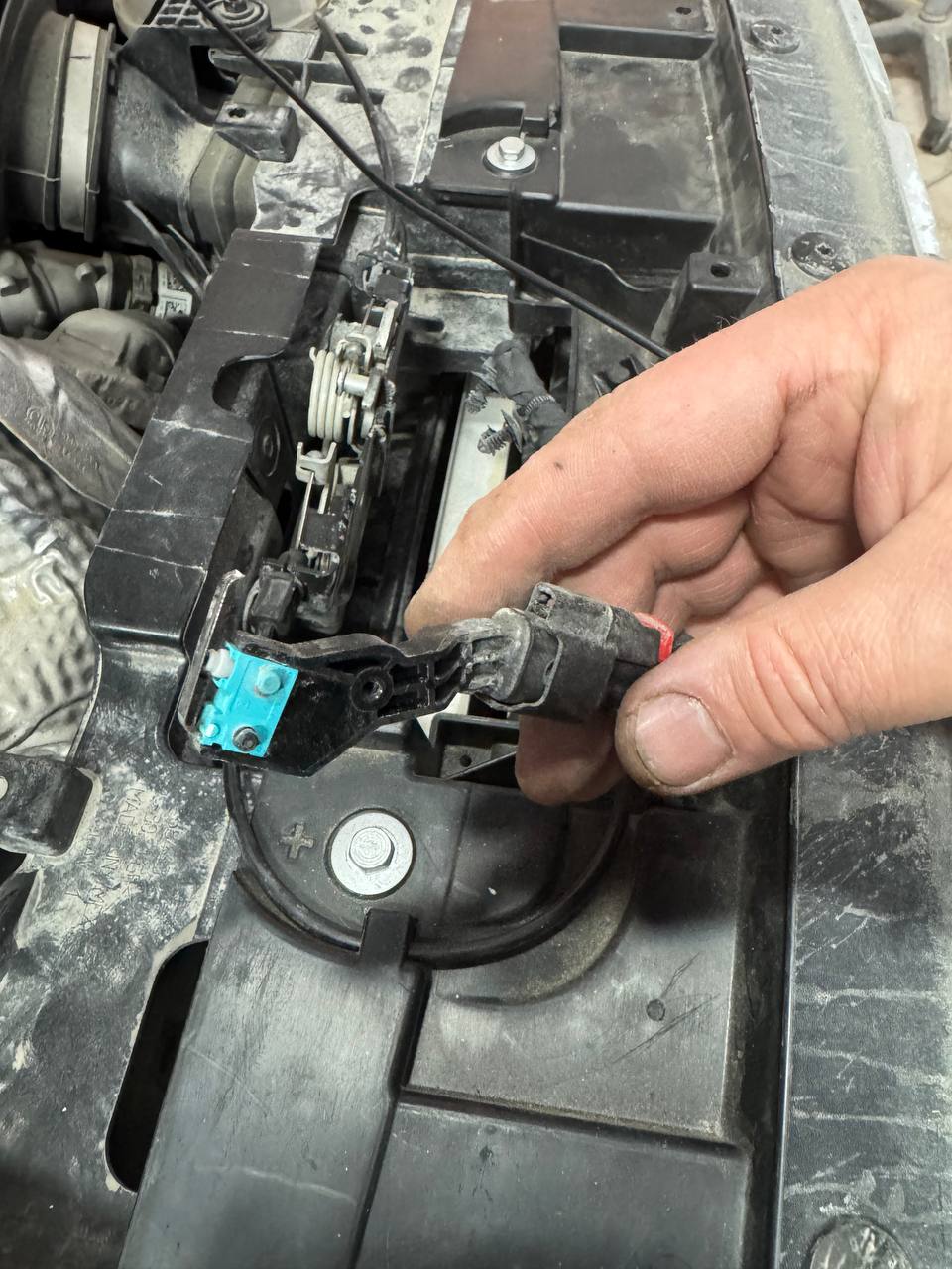 концевик Jeep Compass 2024 р. 