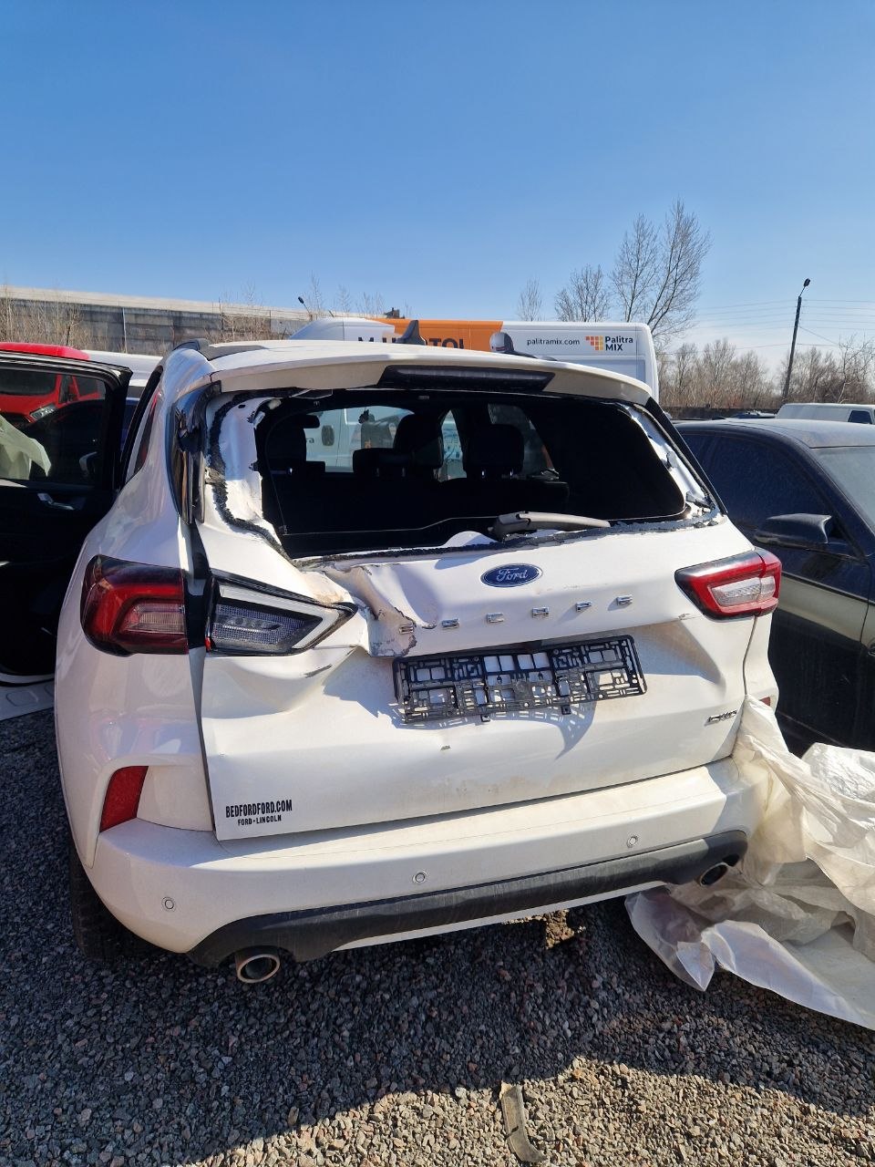 Купити кришка багажника Ford Escape 2024 р. 