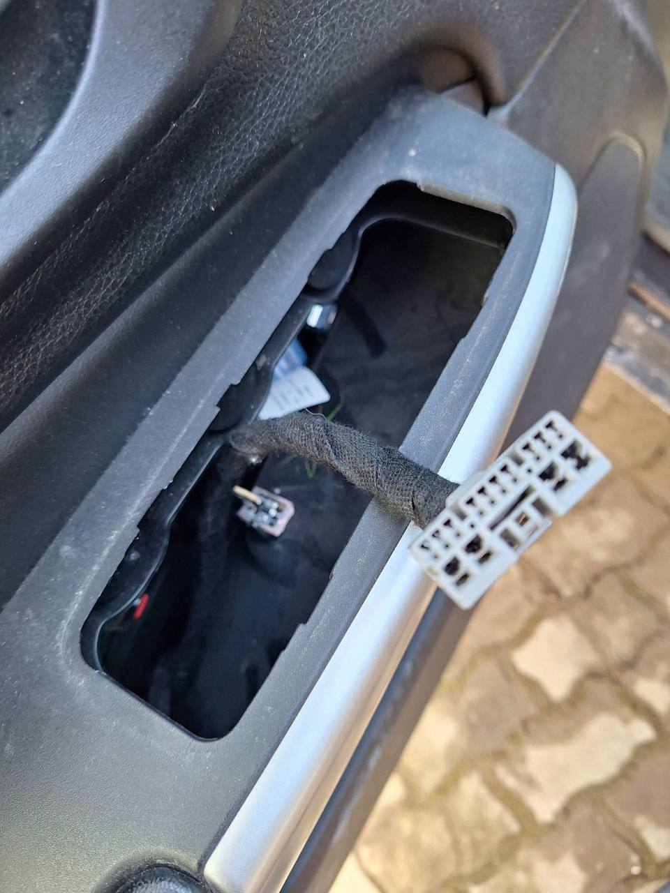 Пульт склопідйомника Jeep Cherokee 2018 р. 