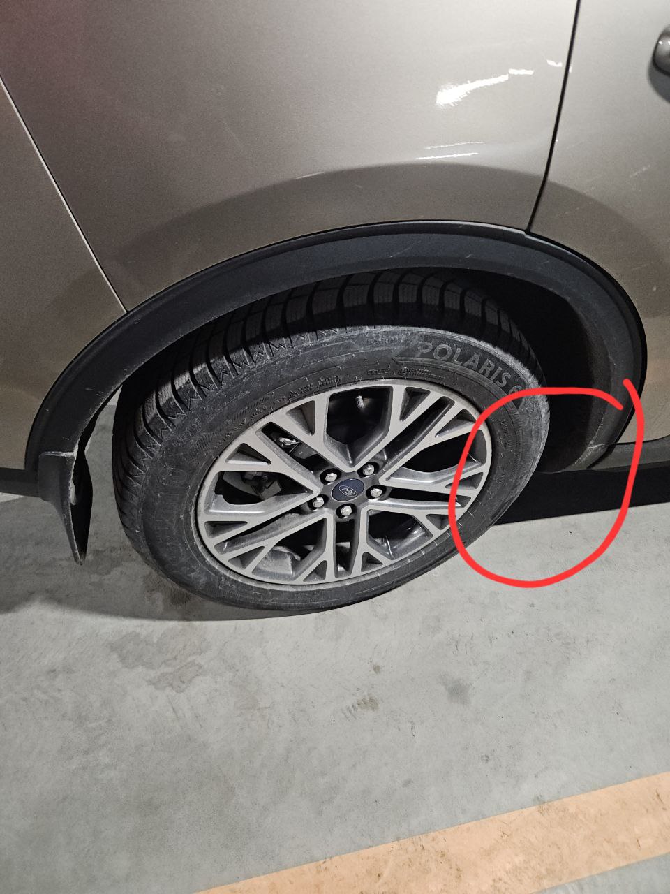 бризговик порога Ford Escape 2021 р. 