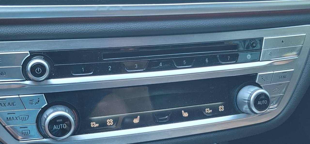 Купити блок клімату BMW 7 Series g11/g12 