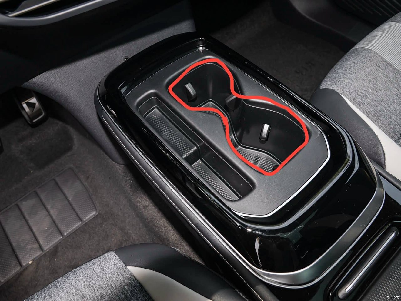 Купити деталь із зображення Citroen ID 