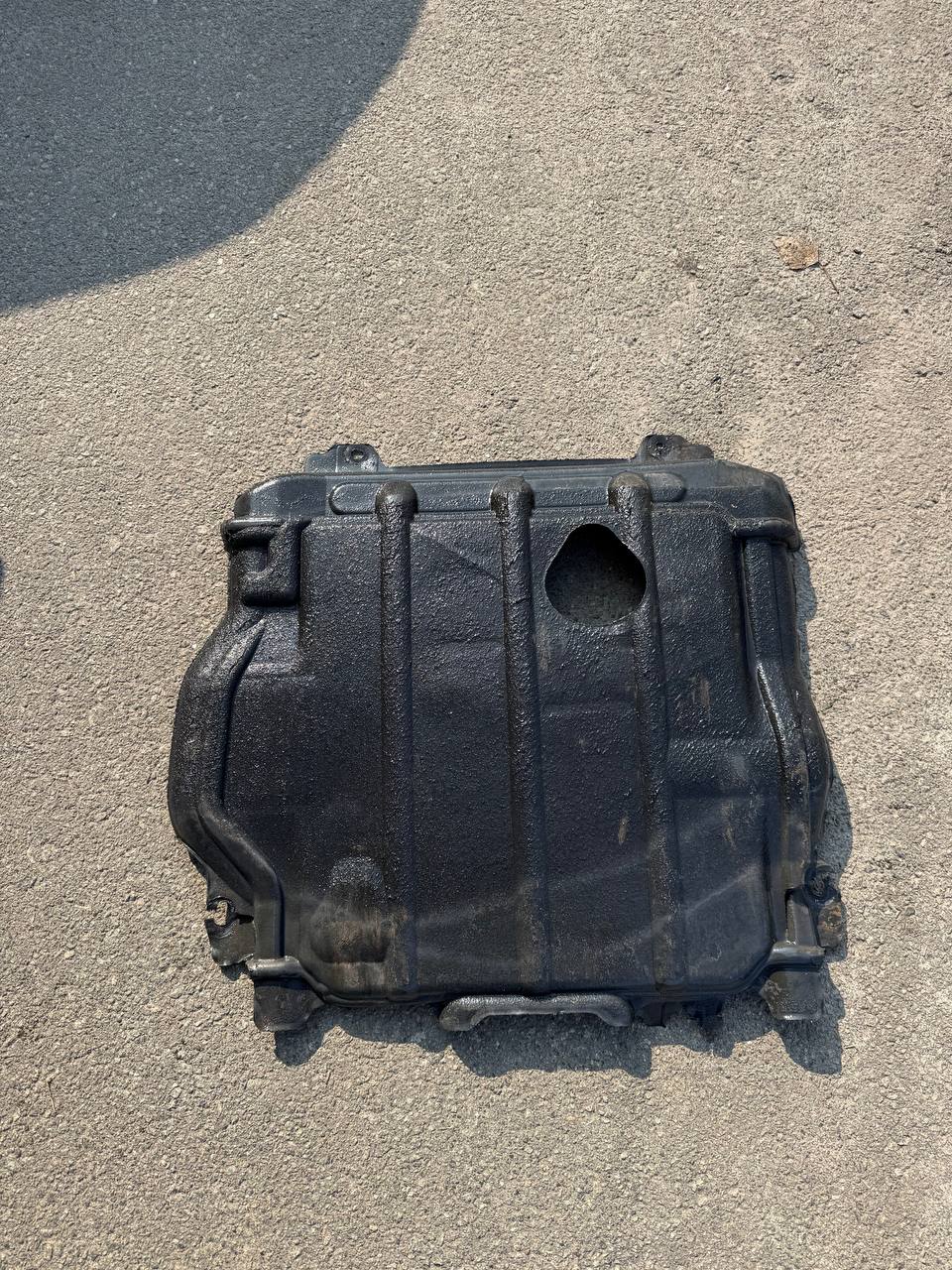 Купити деталь із зображення Jeep Cherokee 