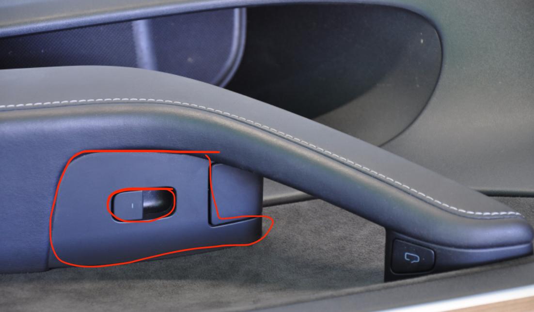 Купити деталь із зображення Tesla Model 3 
