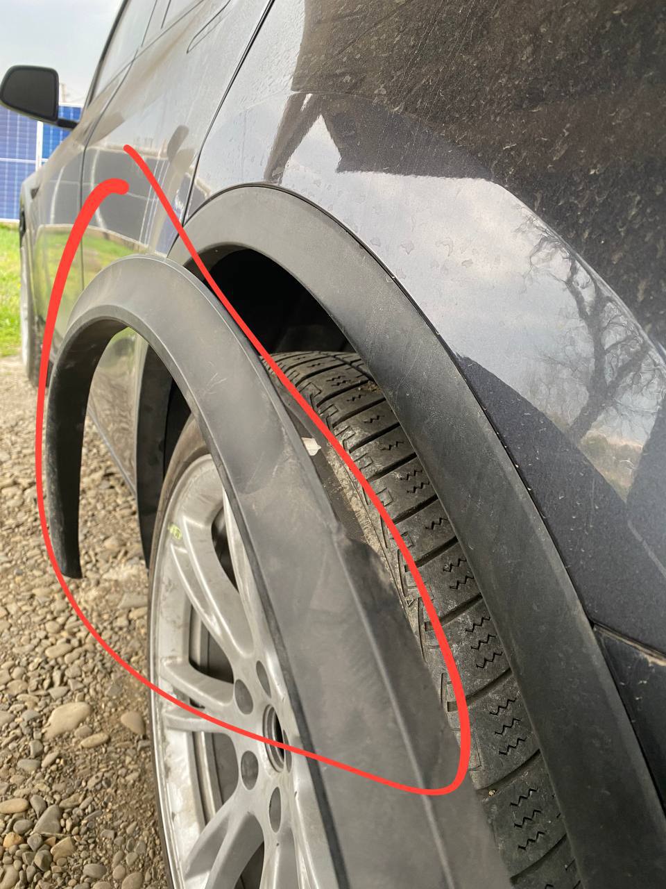 Купити деталь із зображення Tesla Model Y 2024 р. 
