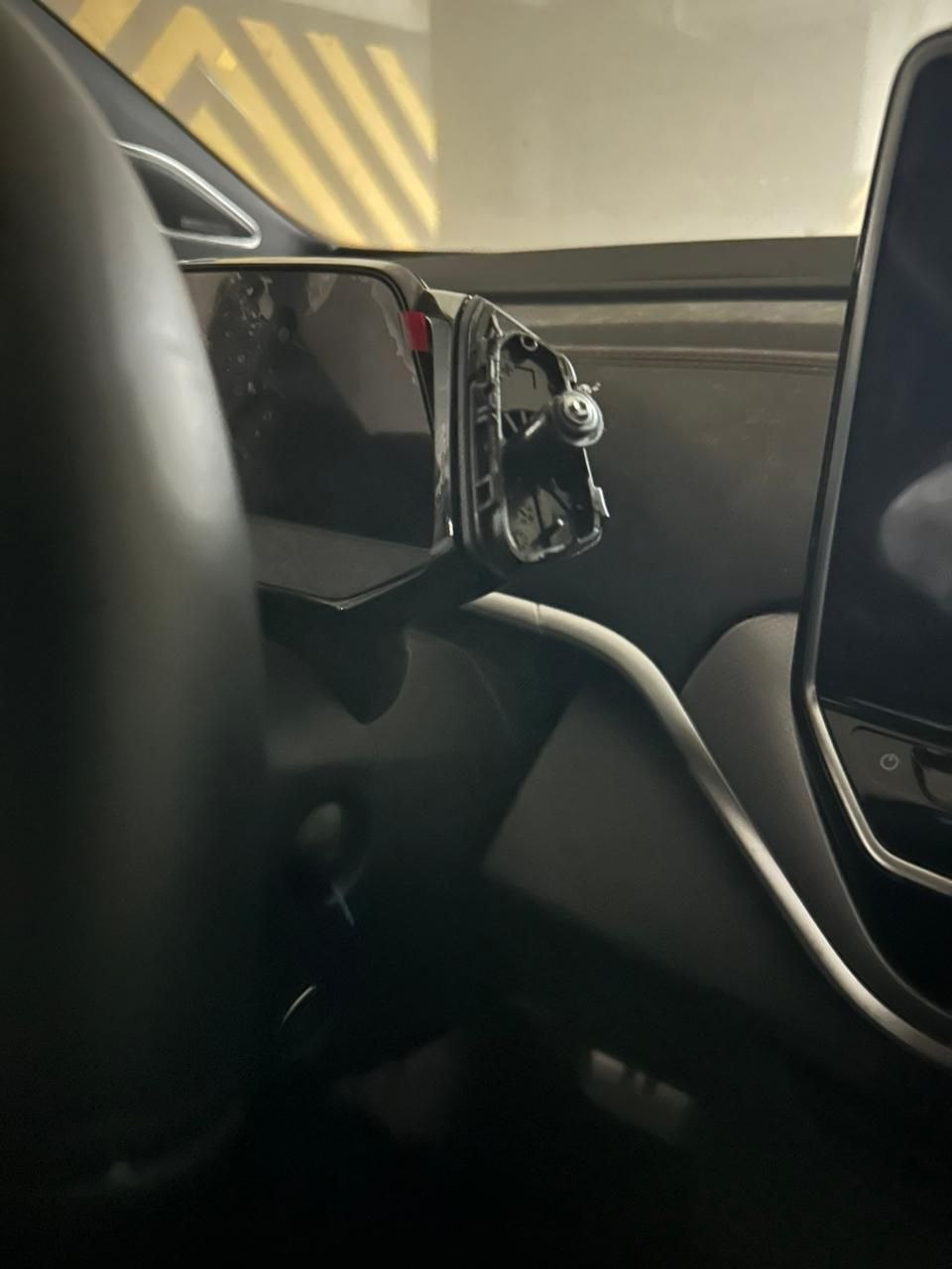 Купити деталь із зображення Volkswagen ID.4 2023 р. 