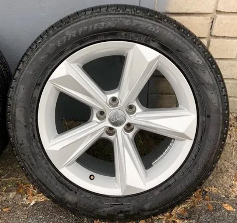 Купити диск Audi Q7 2021 р. 