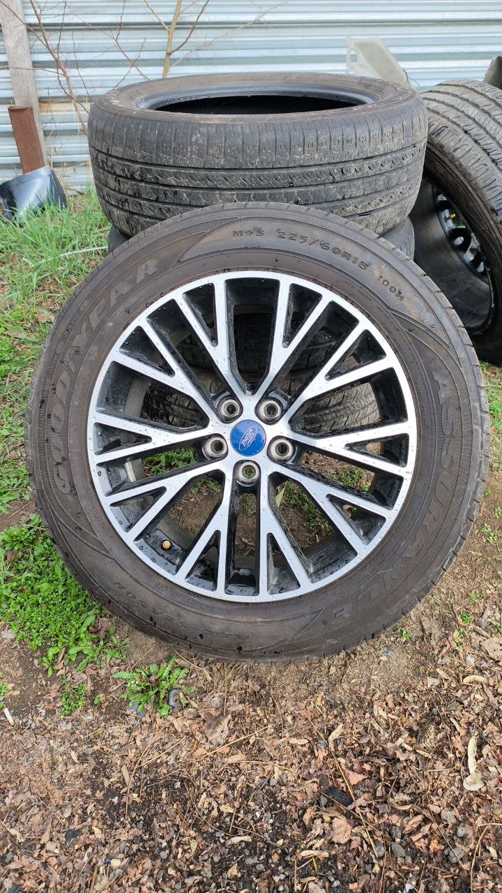 Купити диск R18 Ford Escape 
