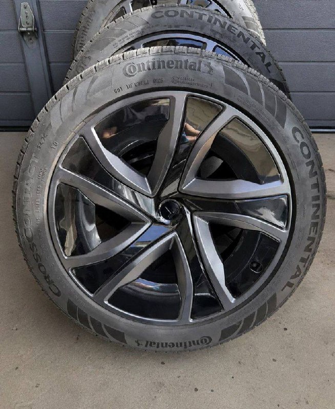 Купити диск Tesla 