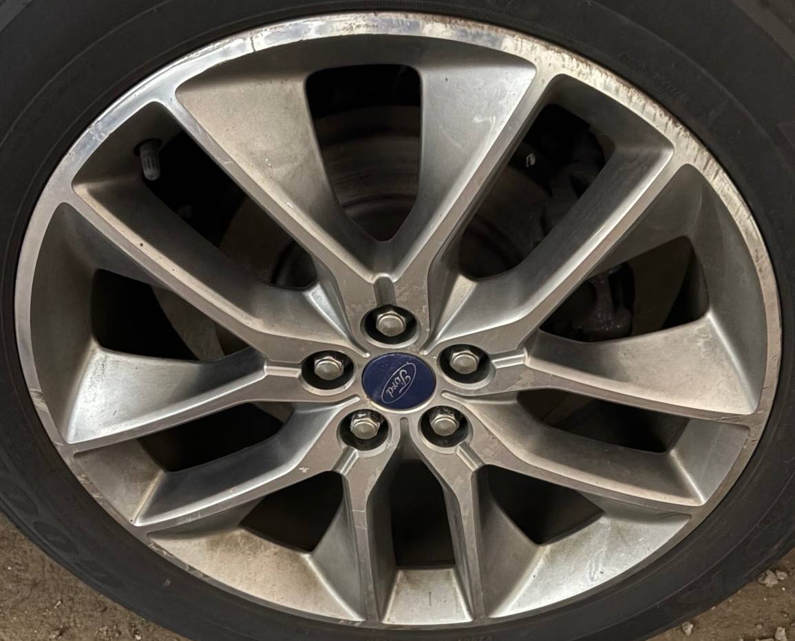 Купити диски с резиной Ford Edge 