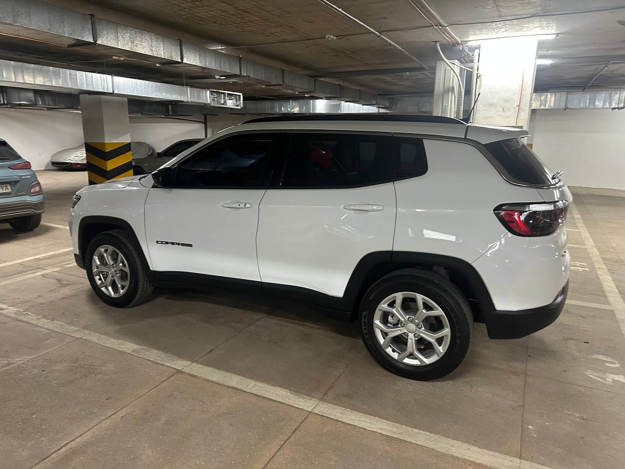 Купити домкрат Jeep Compass 