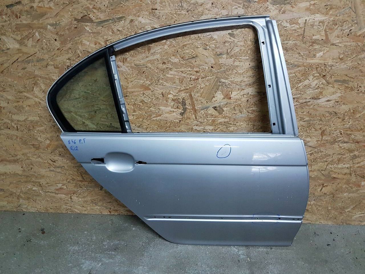 Купити дверка е46 задня права BMW M3 