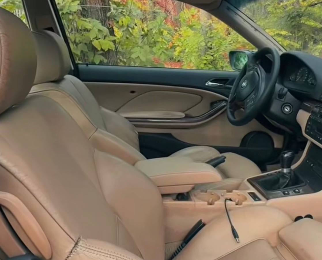 Купити дверні карти BMW M3 