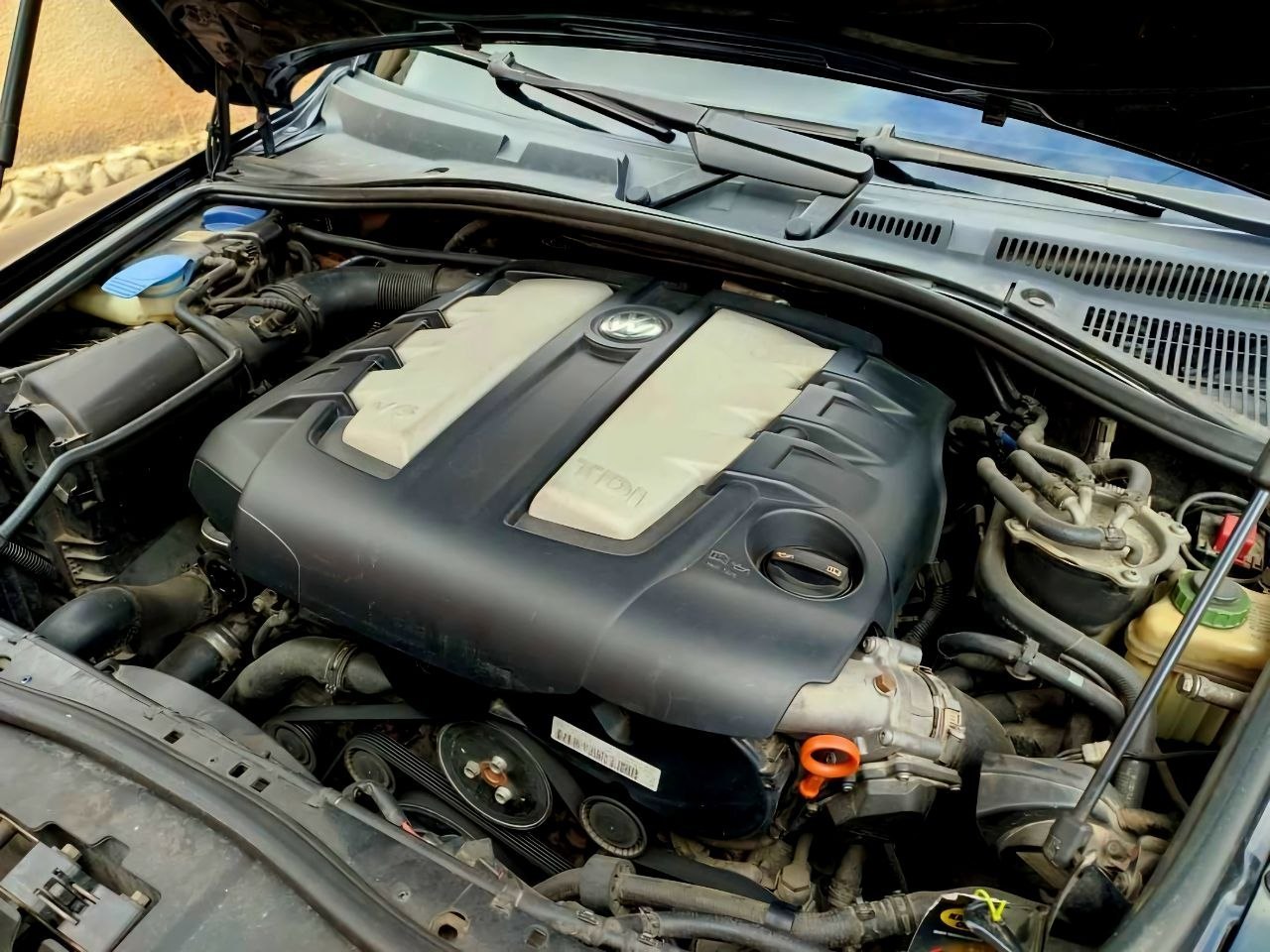 Купити двигун Volkswagen Touareg 