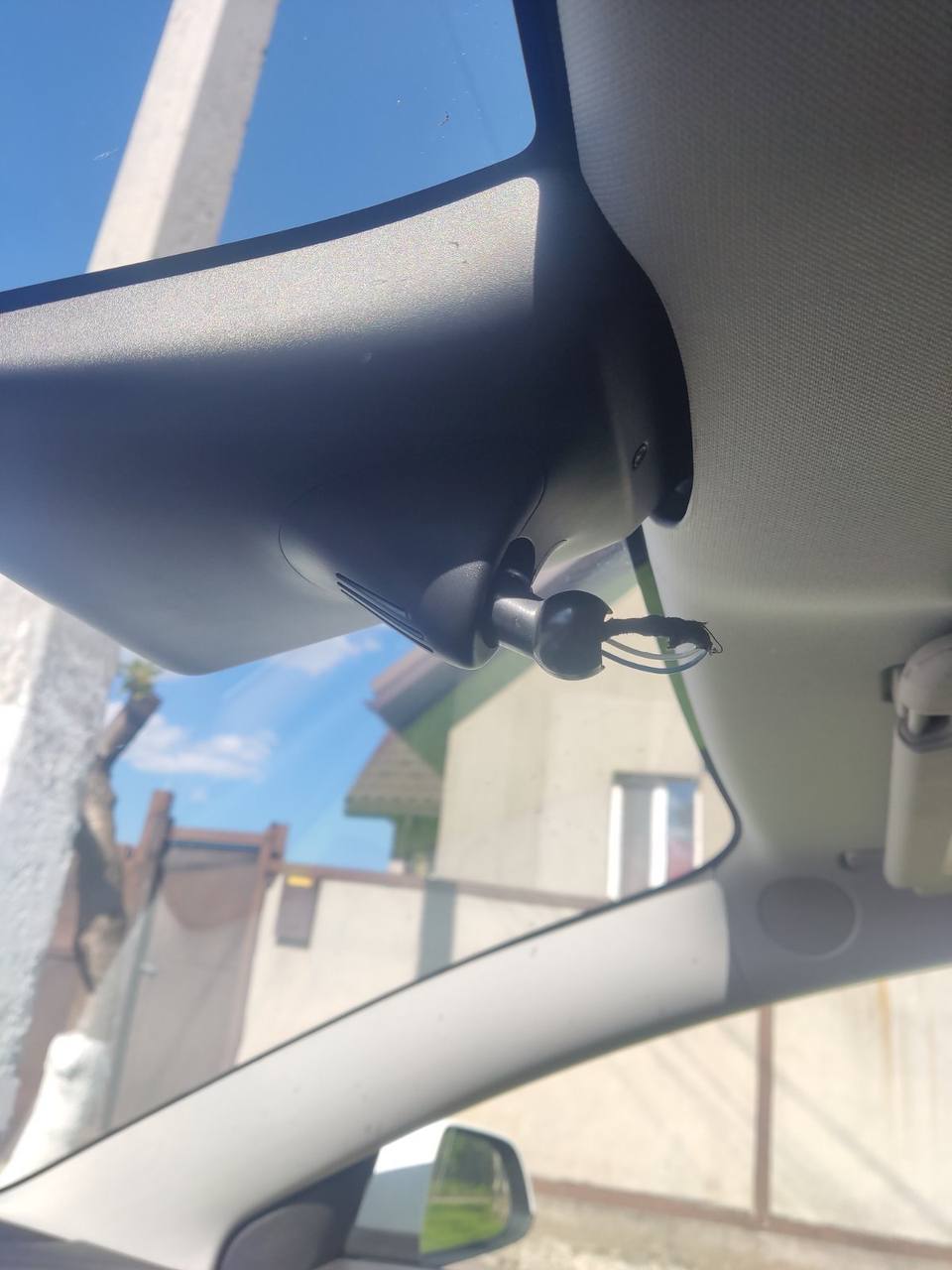 Купити дзеркало Tesla Model 3 