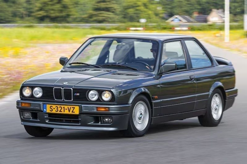 Купити E30 BMW Z1 