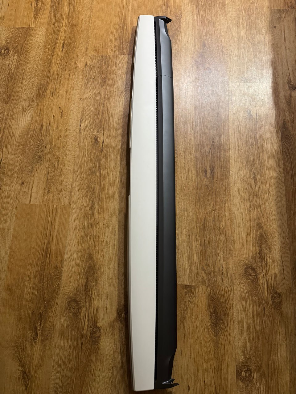 накладка на торпедо Tesla 