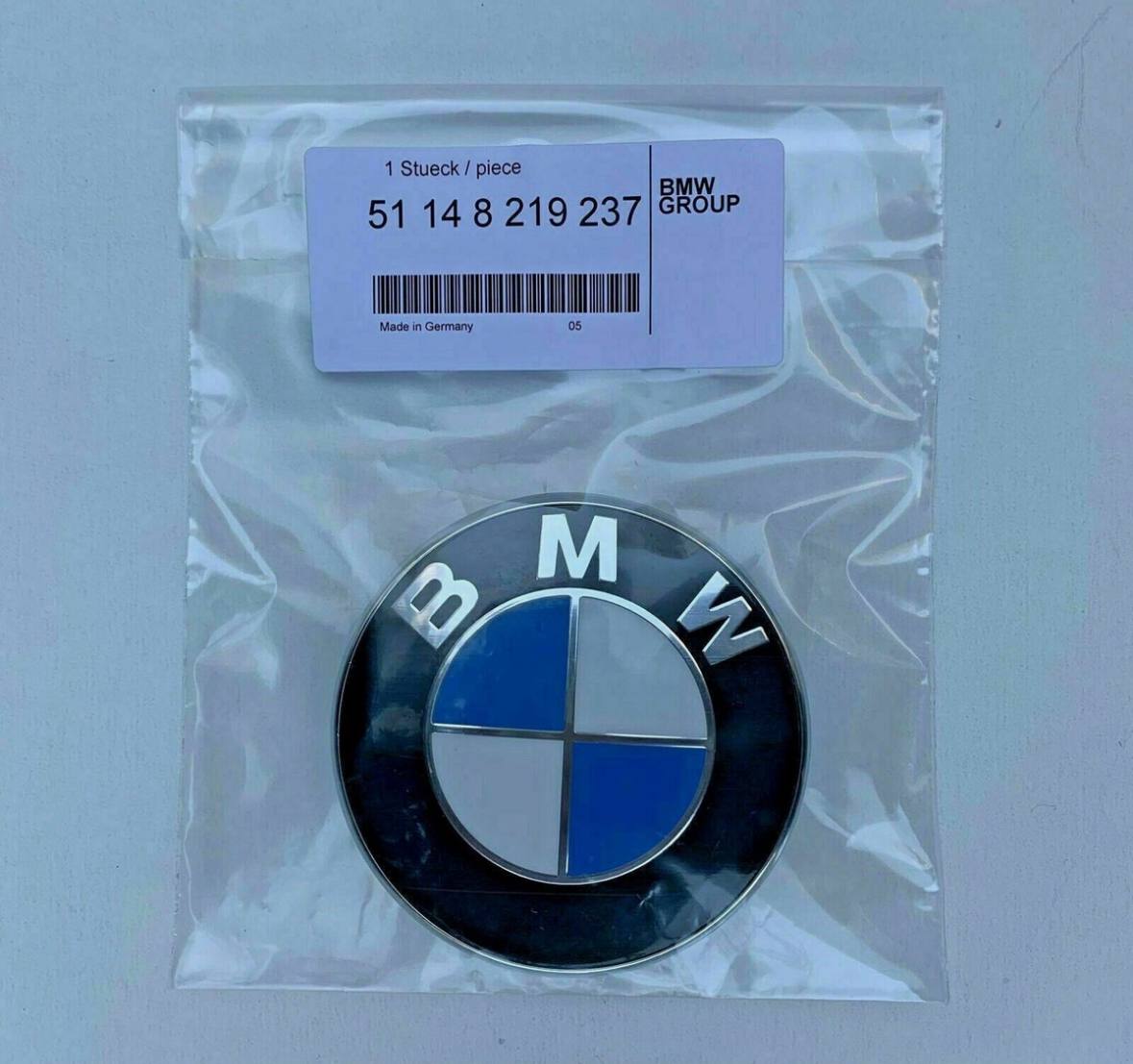 Купити емблему BMW 