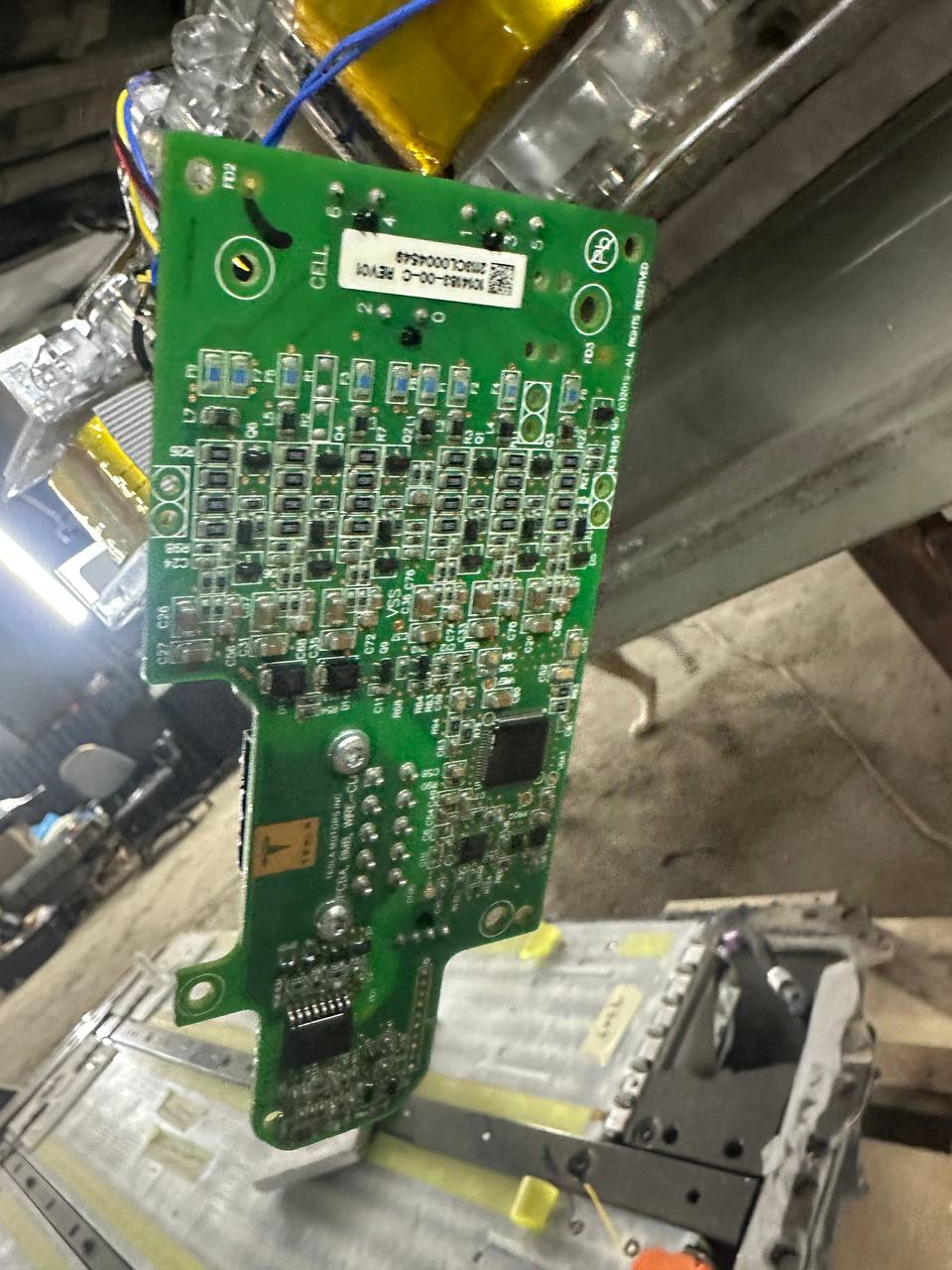 Купити евро модем S intel Tesla Model 3 