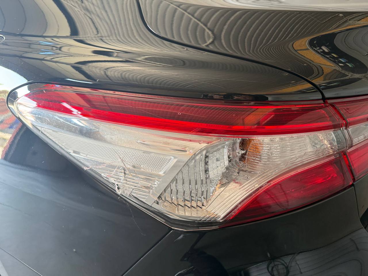 Купити фара Toyota Camry 
