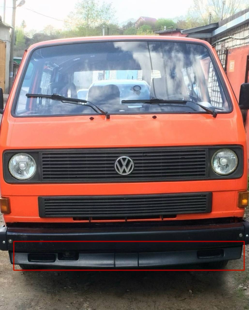 Купити губа переднього бампера Volkswagen T3 (Transporter) 