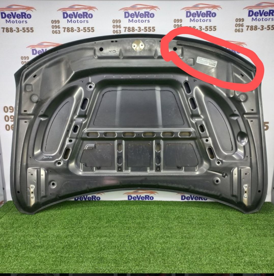 Купити гумове ущільнення капоту Jeep Cherokee 