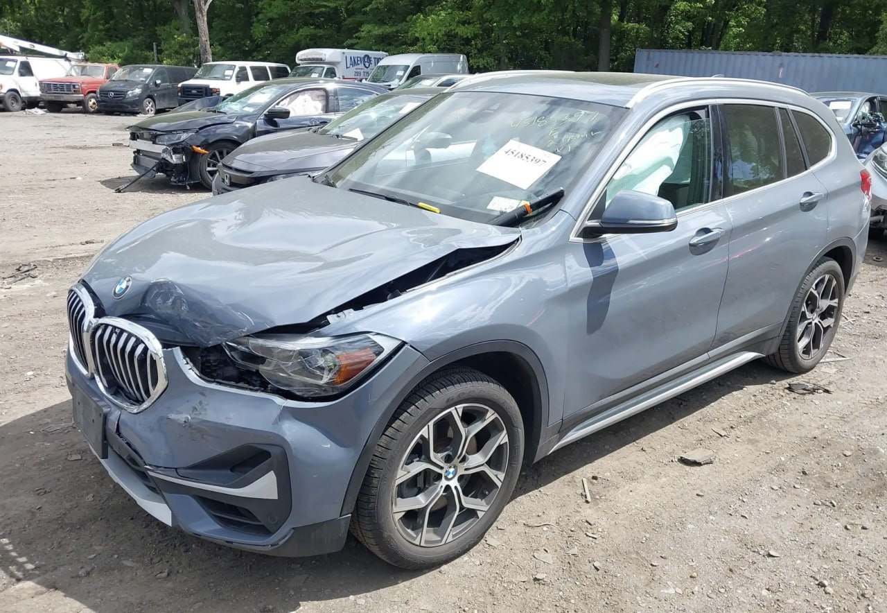 Купити капот BMW 