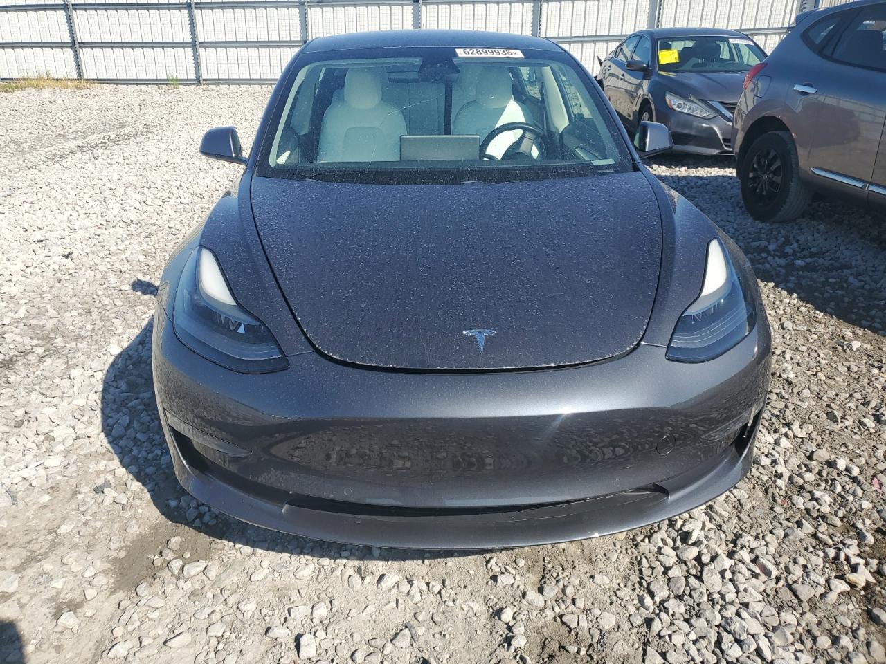 Купити капот Tesla Model 3 2023 р. 